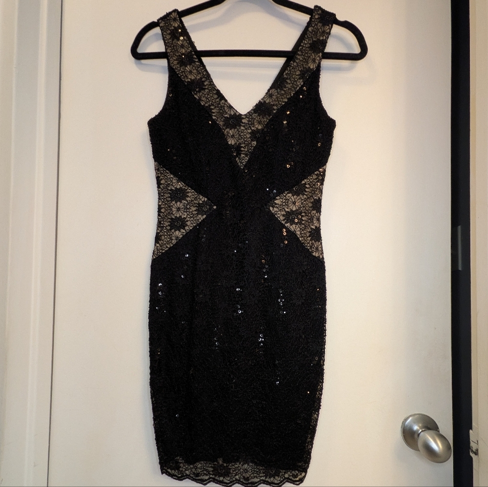 🆕 NWT Le Chateau Black Lace Cocktail Dress